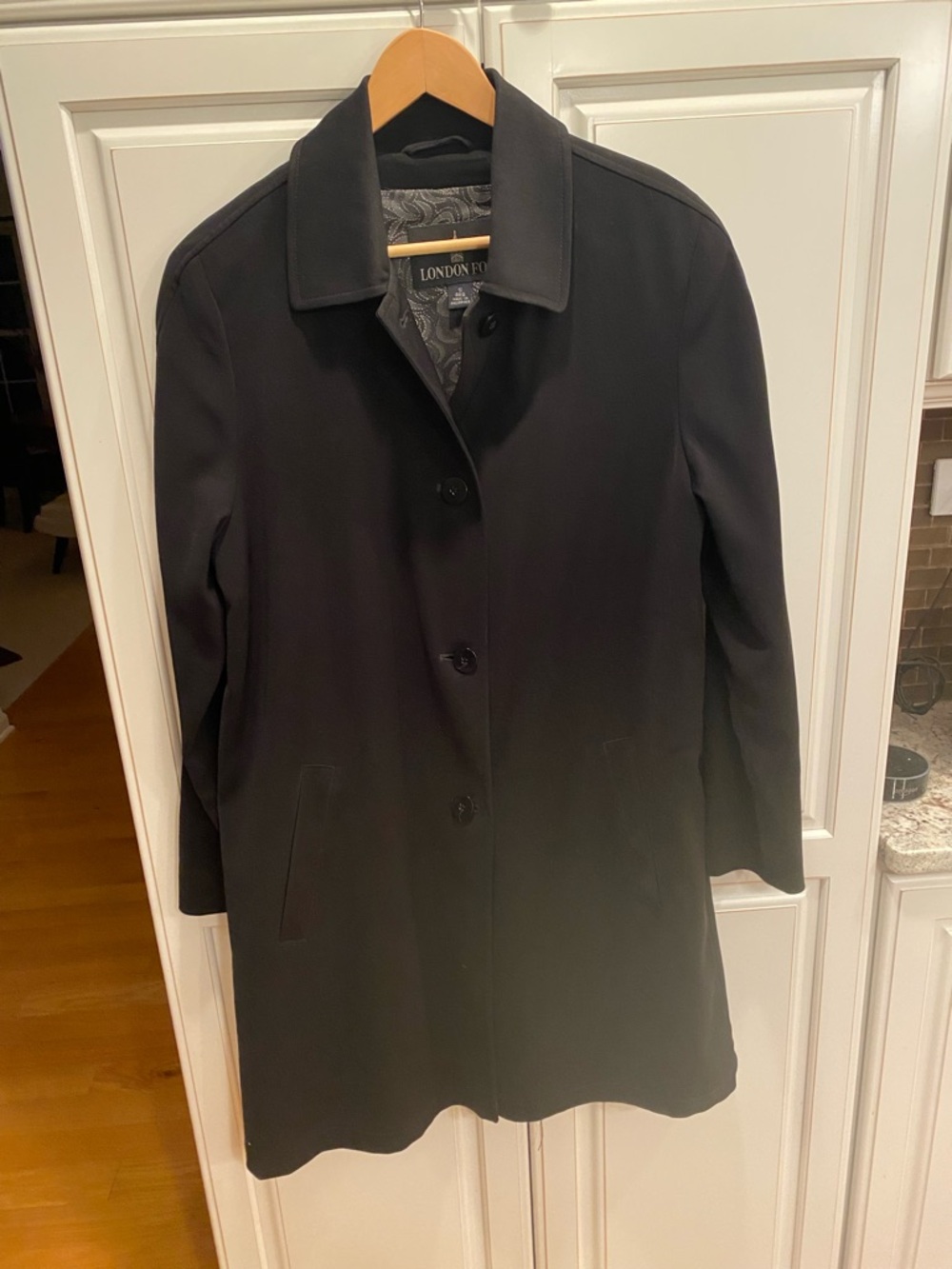 London Fog Black Single-Breasted Trench Coat